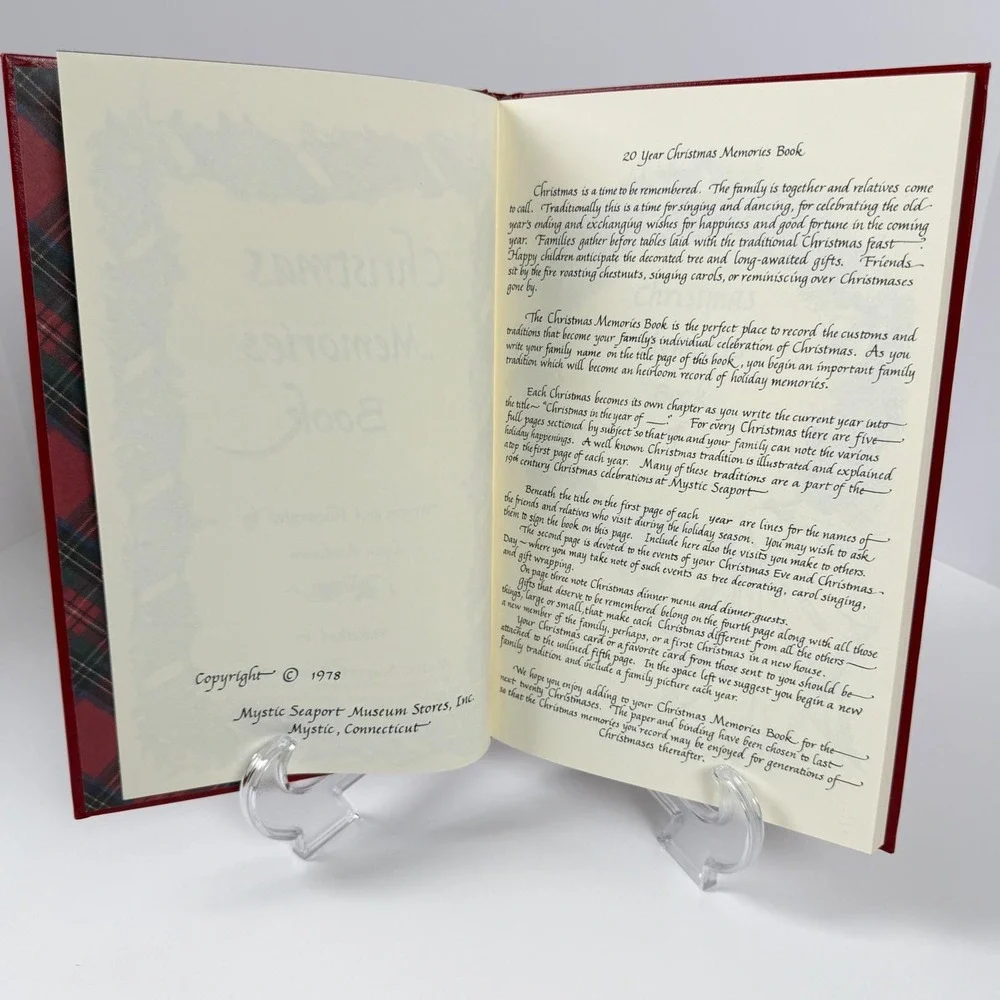 Vintage Christmas Memories Book 1978 Lynn‎ Anderson Mystic Seaport Museum UNUSED